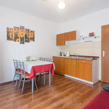 1 Bedroom In Suhi Potok,